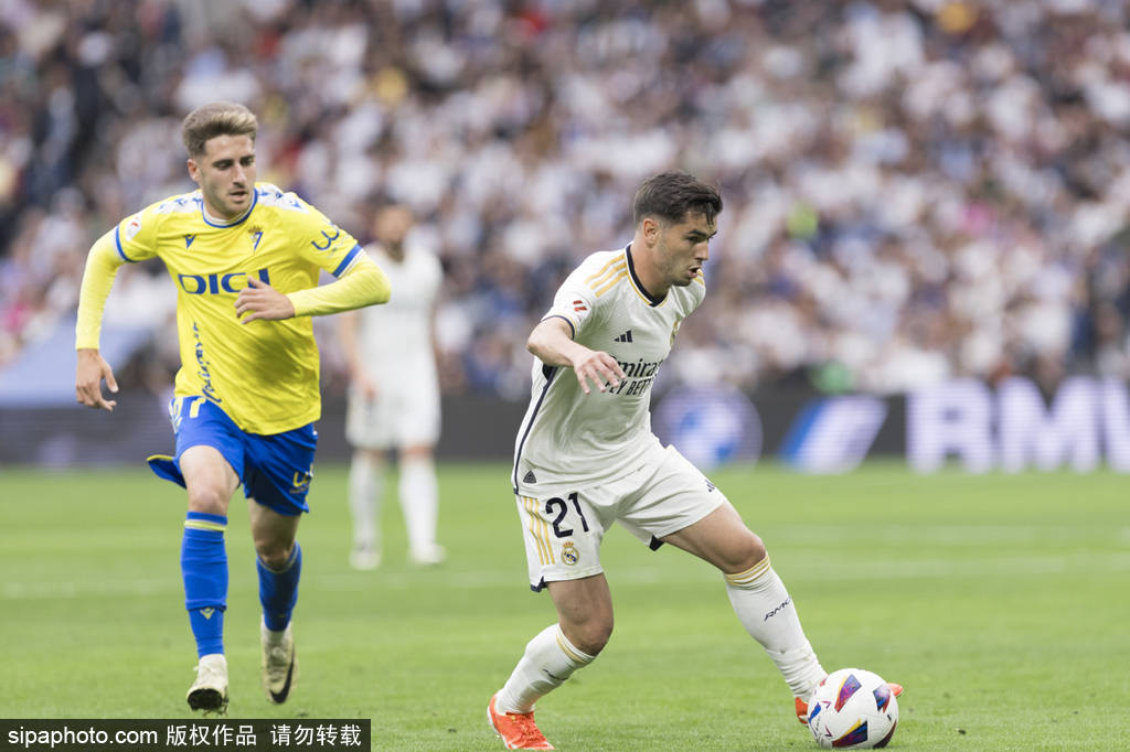 身边的人 身边的人