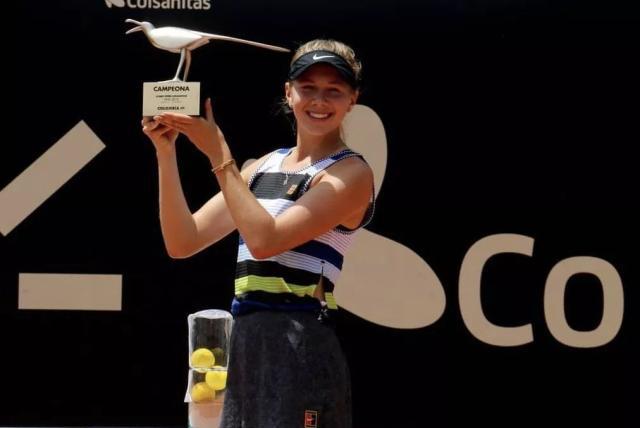 明星表现 明星表现