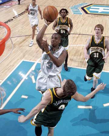 对手利用他 对手利用他