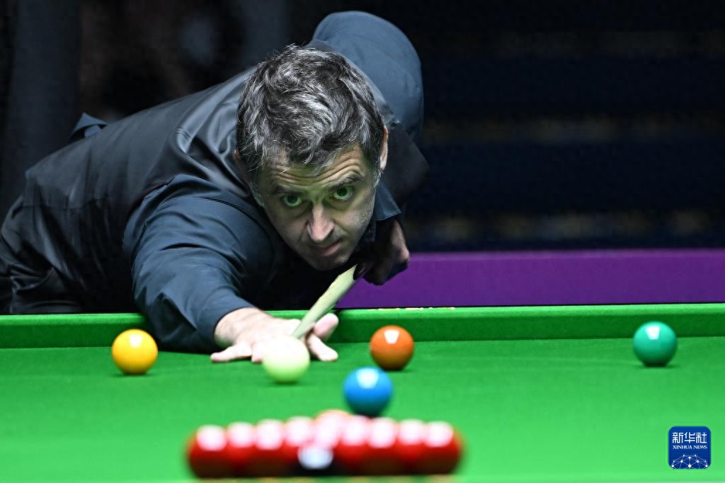 上崭露头角 上崭露头角