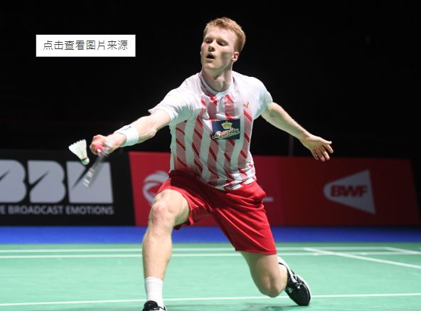 胜步伐在不 胜步伐在不