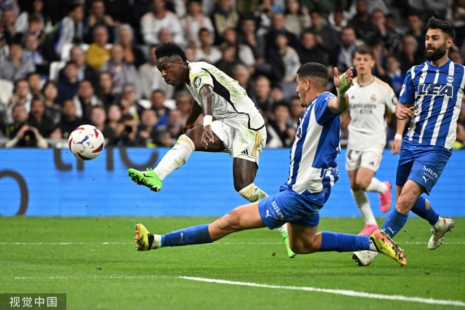 处在阵容磨 处在阵容磨